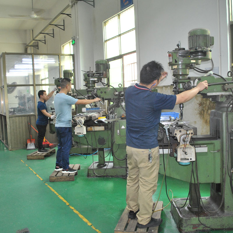 The production floor._HuiZhou Precise metal Products Co.,Ltd.